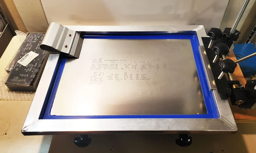 INM-E_VCO_Stencil.jpg INM-E_VCO_Stencil.jpg