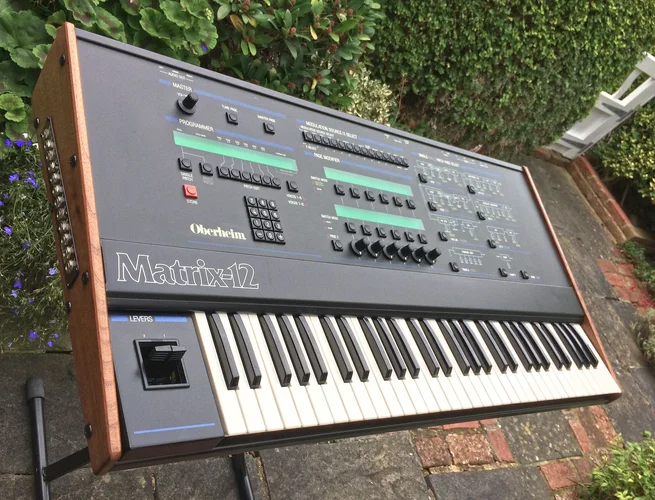 Oberheim_M12_MH_02.webp