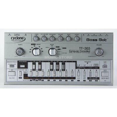 cyclone-analogic-tt-303-bass-bot_1_SYN0004344-000.jpg