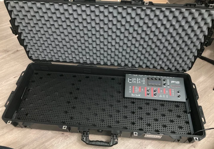 1745_open.jpeg 1745_open.jpeg