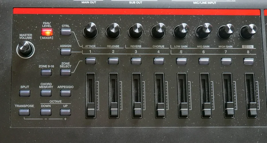 22_0404_LS5_0101bkw.jpg 22_0404_LS5_0101bkw.jpg