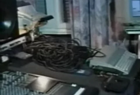 cables.webp cables.webp