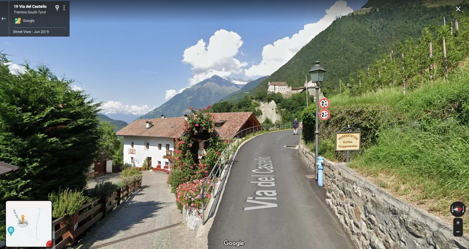 _5702 1975 schloss tirol 1 (sandgruberhof).webp