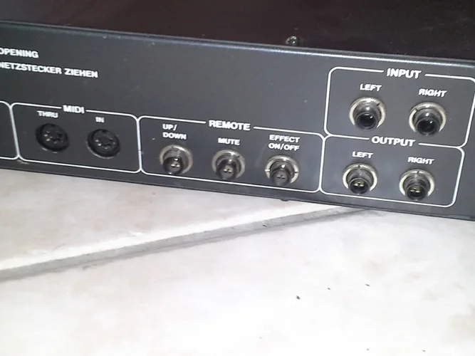 DRP-20 Anschlüsse.webp