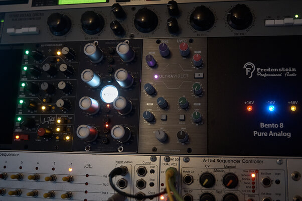 SSL_Ultraviolet_EQ_899.jpg