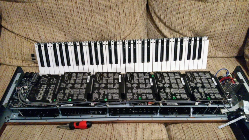 polybrute-interior-2-860x483.jpg polybrute-interior-2-860x483.jpg