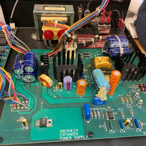 Xpander Netzteil.webp