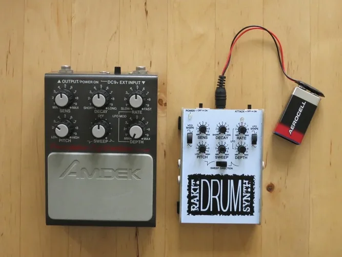 amdek_vs_rakit.webp amdek_vs_rakit.webp