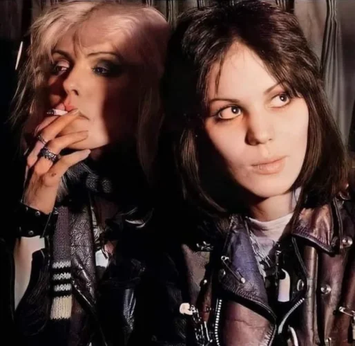 Bildschirmfoto 2022-09-12 um 22.27.54.webp