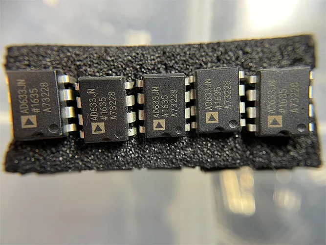 AD633JN.webp AD633JN.webp