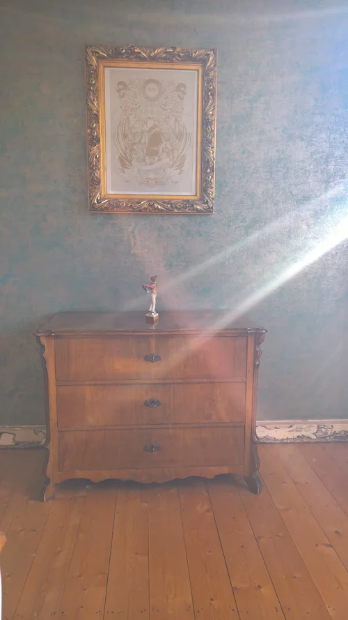 Unknown.webp Unknown.webp