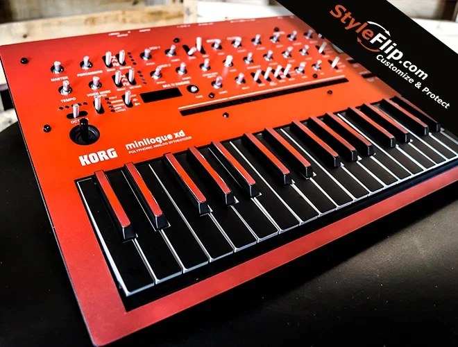 korg-minilogue-xd-red-top.webp