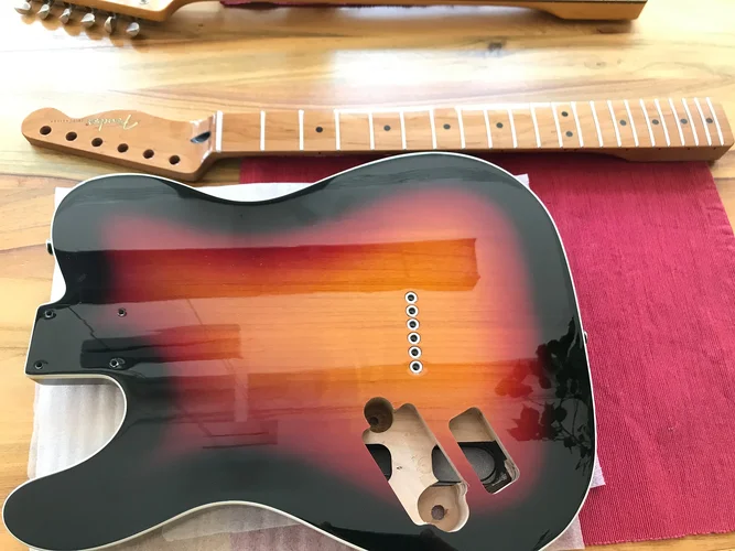 AS_Tele_back.webp AS_Tele_back.webp