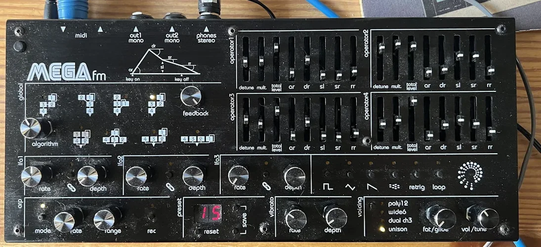 megaFM-MK_I_tonal-perc.jpg megaFM-MK_I_tonal-perc.jpg