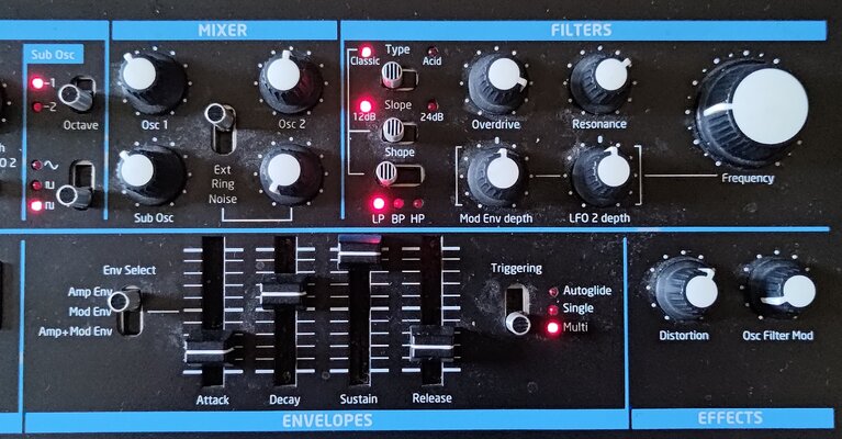 Novation Bass Station II - Mixer + Filter.jpg