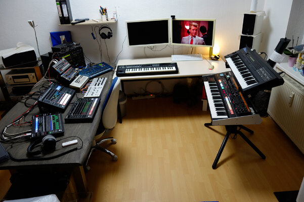 Studio23_1.jpg