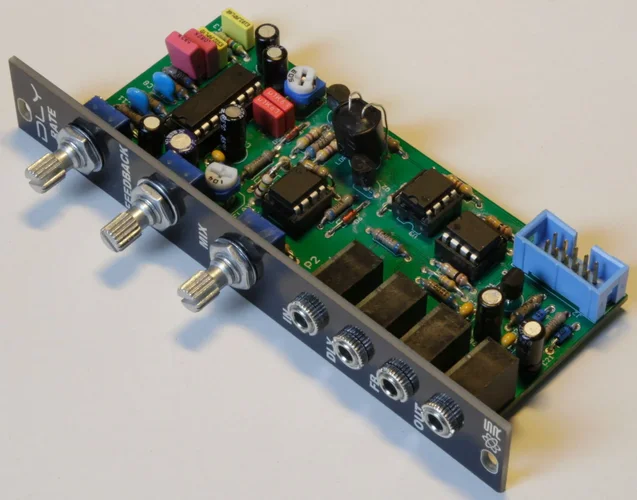 Synthtrotek_DLY.webp Synthtrotek_DLY.webp