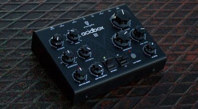 erica-synth-acidbox-iii-01-770x425.jpg erica-synth-acidbox-iii-01-770x425.jpg