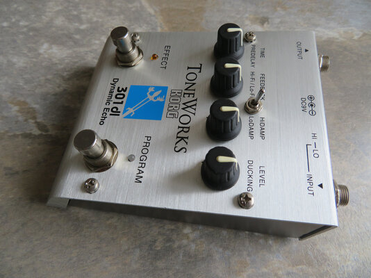 KORG ToneWorks 301dl Dynamic Echo.jpg