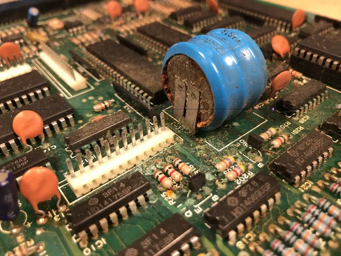 Batterieschaden.webp Batterieschaden.webp