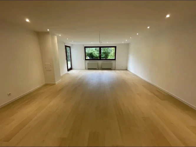 2023-03-25 18.02.43.webp