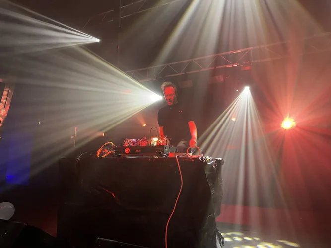 21/22.4. Bönen, Forms of Hands 2023