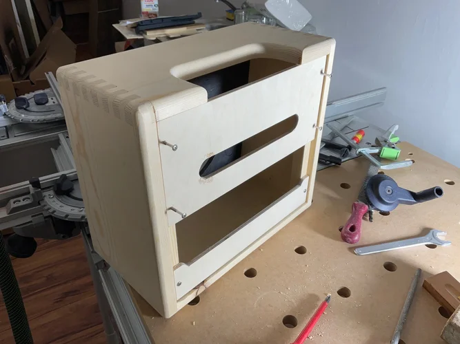 tweed_champ_5F1_cabinent_wood_complete.webp tweed_champ_5F1_cabinent_wood_complete.webp