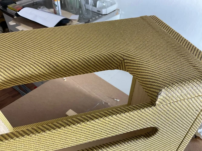 tweed_champ_5F1_tweed_clueing_detail.webp tweed_champ_5F1_tweed_clueing_detail.webp