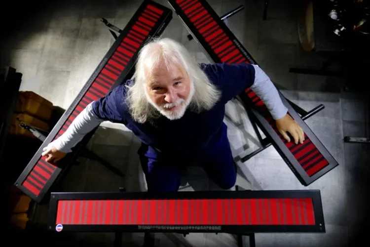 2019-223-Triple-Continuum.webp 2019-223-Triple-Continuum.webp