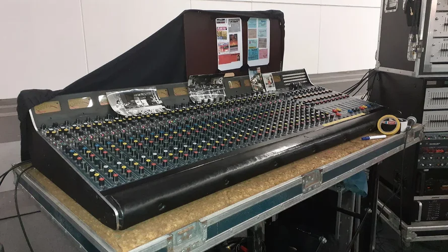 20230426_172451_1280x720.webp 20230426_172451_1280x720.webp