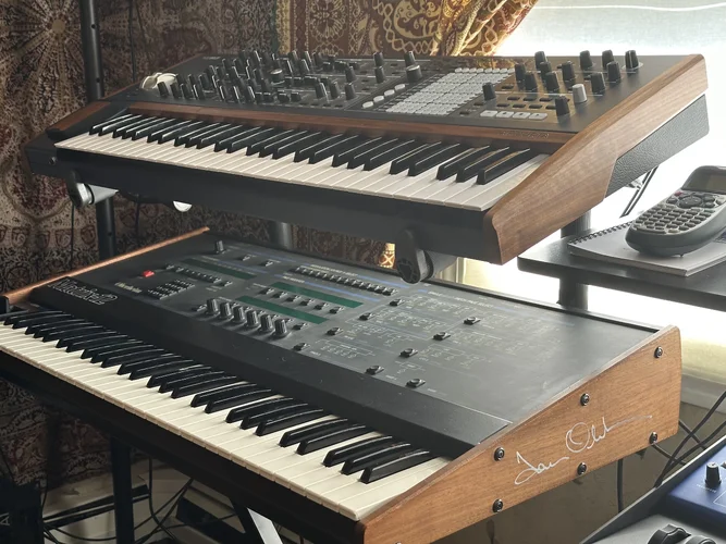 Analog Duo.webp Analog Duo.webp