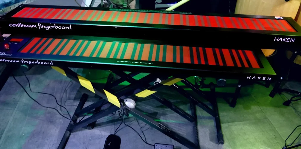 continuum.JPG continuum.JPG