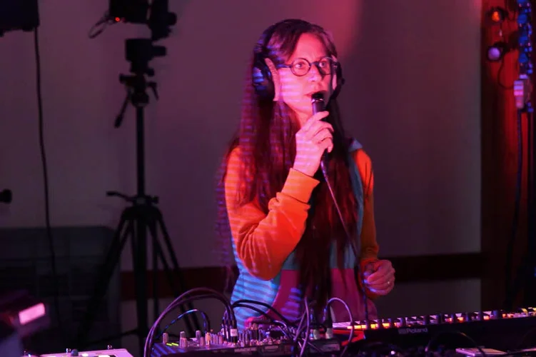 23_0722_S5M2_2636bkw.webp 23_0722_S5M2_2636bkw.webp