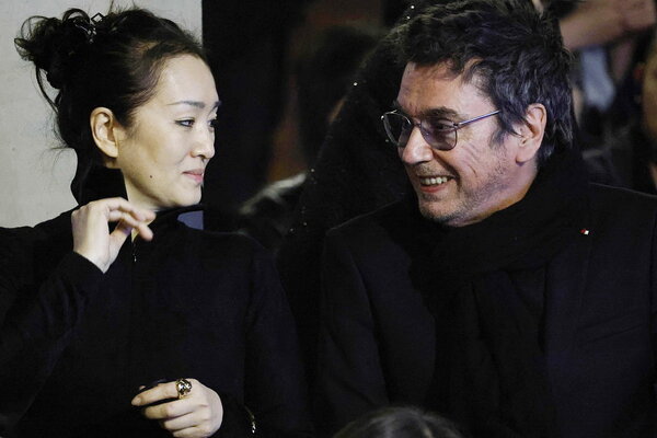 gong-li-jarre-ring.jpg