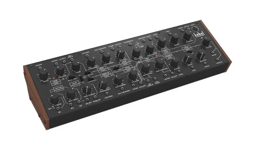 Behringer Kobol Synthesizer