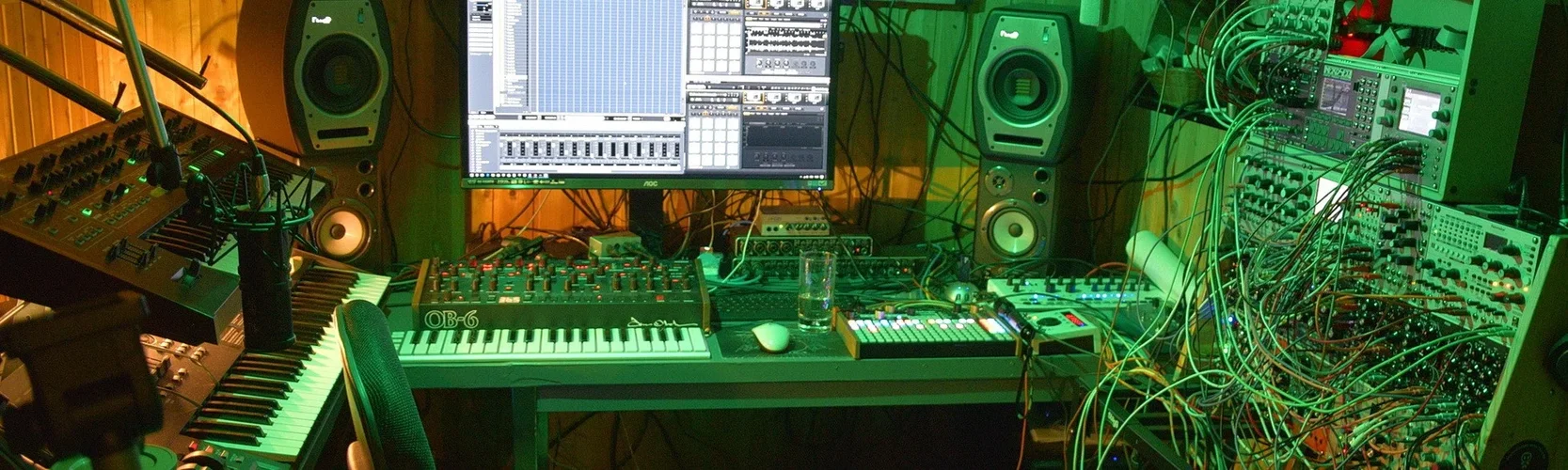 NerdSeq Dez 7 wide.webp