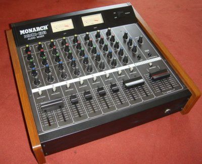 table_de_mixage_mmx88.jpg