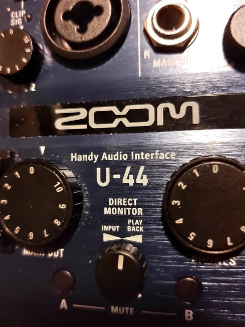 zoom 2.jpg zoom 2.jpg