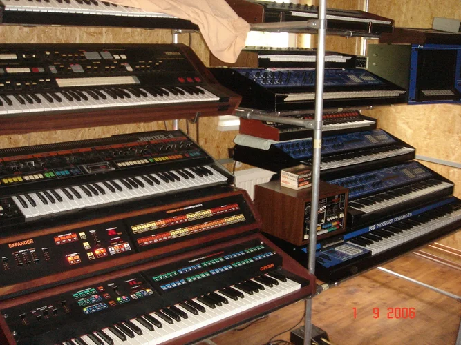 Chroma&Exp,Ju-8,PPG-Serie ua,Studio Mirko Lüthge 2007.webp