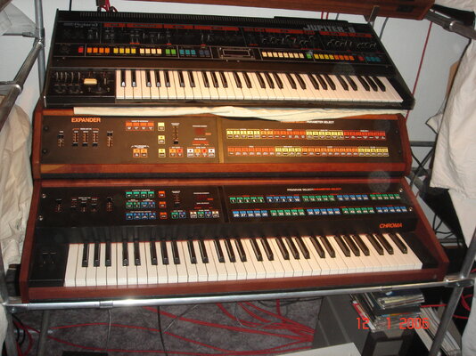 Groove-Jupiter8, Rhodes Chroma M mit Expander M 2.JPG