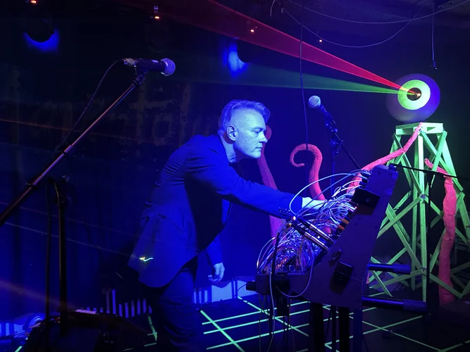 3-5.11.23 Brügge (BE), Mutant Transmissions Festival, Electro/Wave