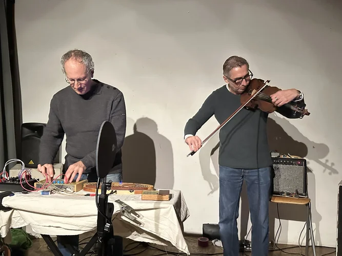 10.11.23 Düsseldorf, Andrew Levine & M.Kaiser im Subsol