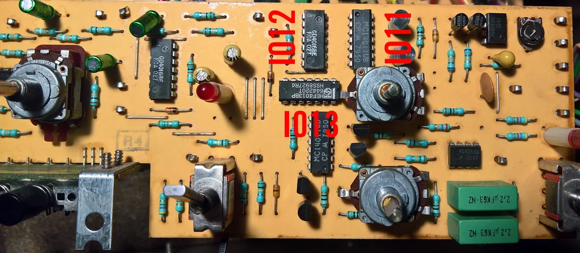 1011-1013.jpg 1011-1013.jpg