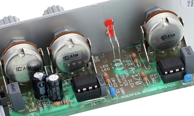 Doepfer A170.png Doepfer A170.png