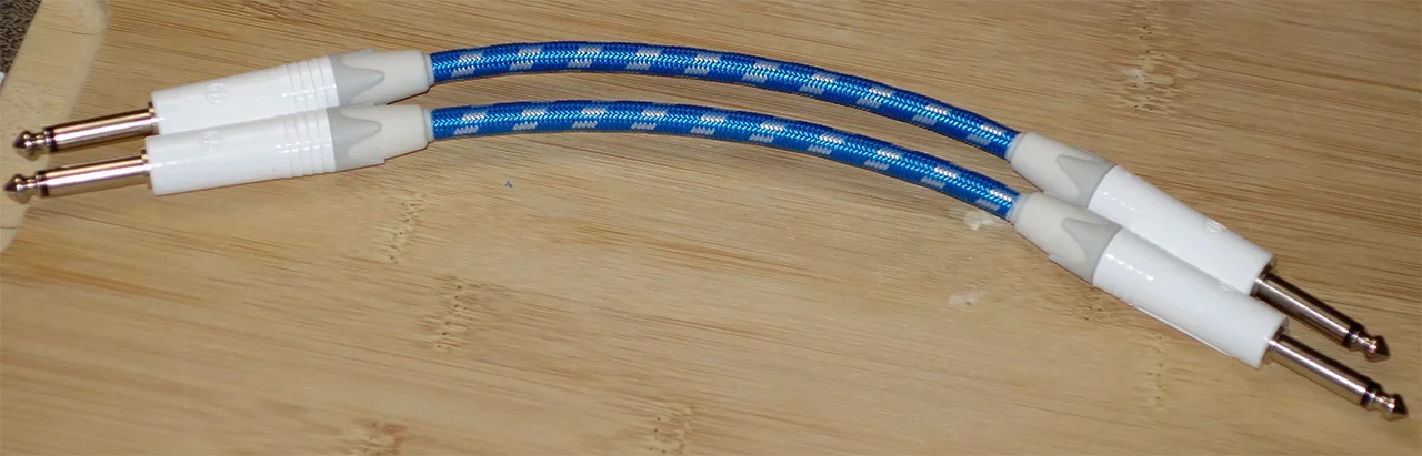 Cordial_CXI_SkyBlue_15cm_13.jpg Cordial_CXI_SkyBlue_15cm_13.jpg