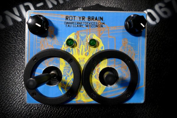 Dwarfcraft Devices-Rot Yr Brain 01.JPG