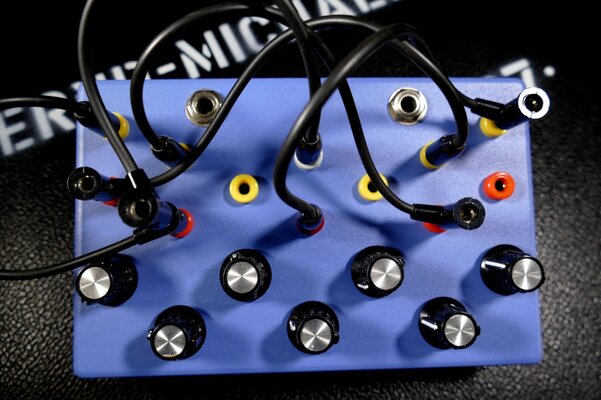 Flower Electronics-Little Boy Blue 01.JPG