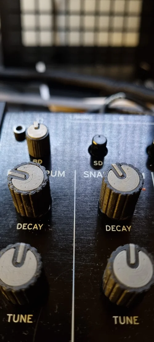 20231217_221840.webp 20231217_221840.webp