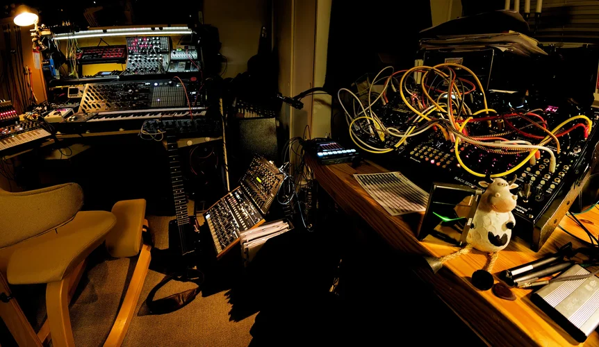 landscape_with_moogs_modular_and_krykrywiakowa_ALJ6008_DxO.webp landscape_with_moogs_modular_and_krykrywiakowa_ALJ6008_DxO.webp