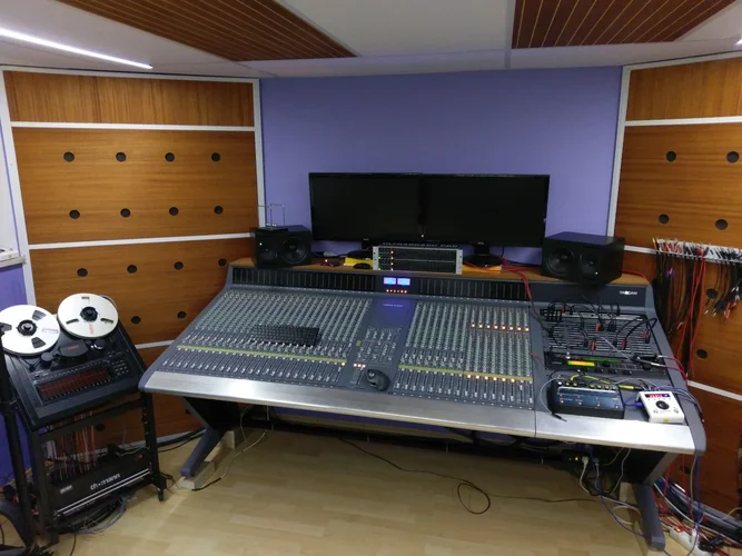 IMAG2093.webp IMAG2093.webp